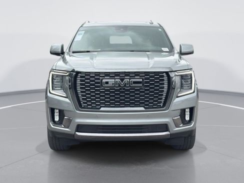 Used 2024 GMC Yukon XL Denali Ultimate AWD/4WD image 2