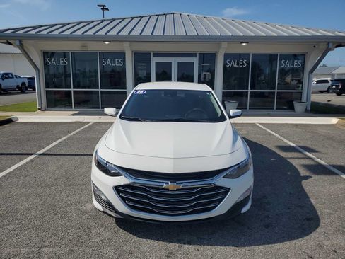 Used 2024 Chevrolet Malibu LT FWD image 9