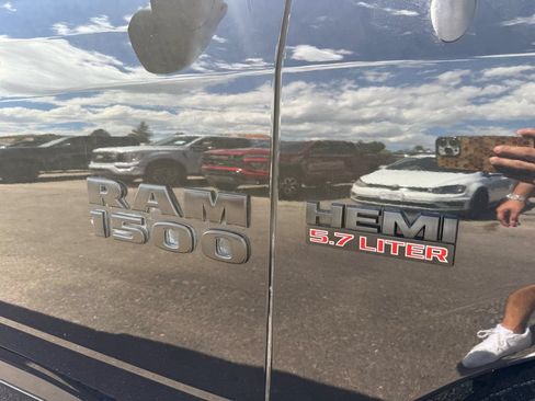 Used 2017 RAM 1500 Express w/ Black Ram 1500 Express Group AWD/4WD image 14