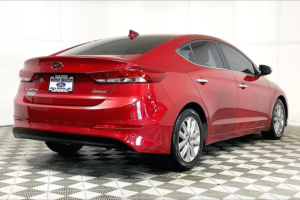 Used 2017 Hyundai Elantra Limited FWD image 11