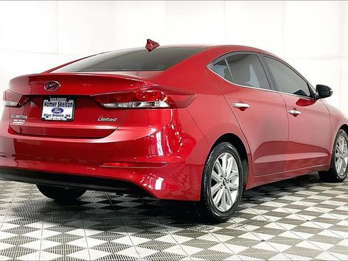 Used 2017 Hyundai Elantra Limited image 11