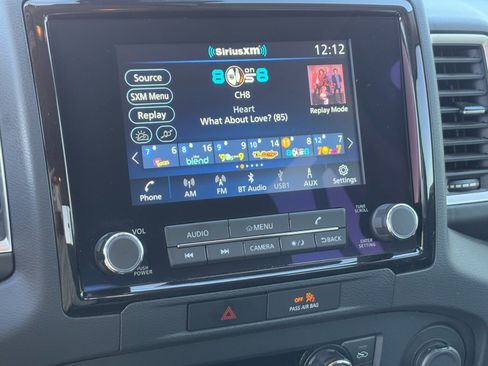 Used 2022 Nissan Frontier SV w/ Technology Package image 22