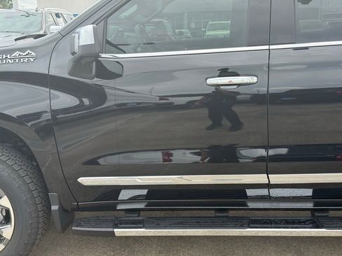 New 2026 Chevrolet Silverado 1500 High Country w/ Technology Package image 18