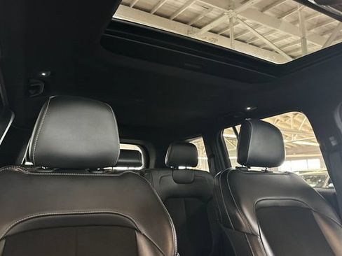 Used 2023 Jeep Grand Cherokee Altitude AWD/4WD image 20