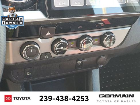 Used 2016 Toyota Tacoma SR image 30