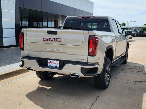 New 2026 GMC Sierra 1500 AT4 w/ AT4 Premium Package image 4