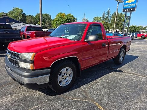 Used 2006 Chevrolet Silverado 1500 W/T image 2