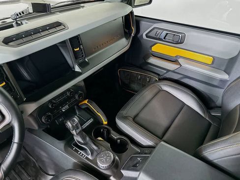 Certified 2021 Ford Bronco Badlands image 10