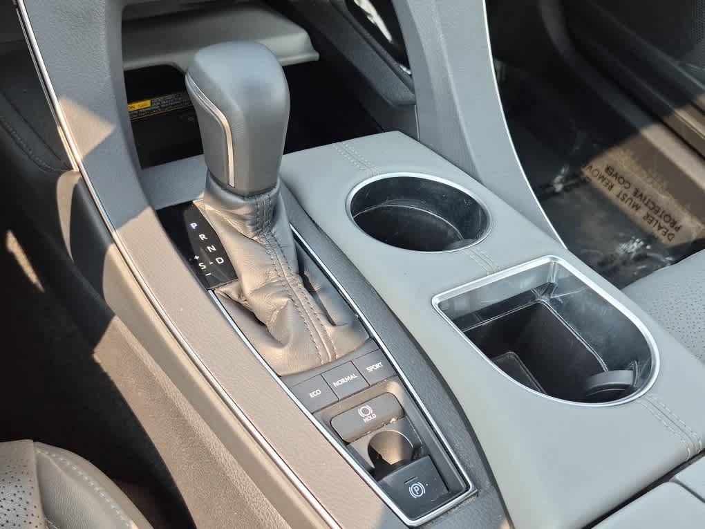 Used 2019 Toyota Avalon Limited w/ Advanced Safety Package FWD image 13