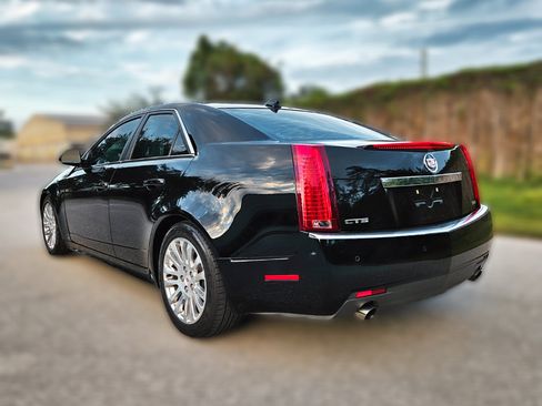 Used 2010 Cadillac CTS Premium image 6