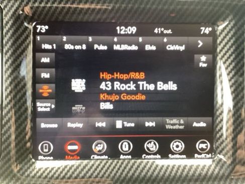 Used 2022 Dodge Challenger GT w/ Plus Package image 17