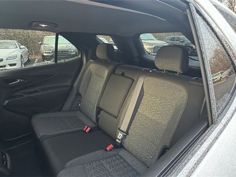 Used 2024 Chevrolet Equinox LT image 26