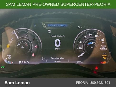 Used 2025 RAM 2500 Limited AWD/4WD image 12