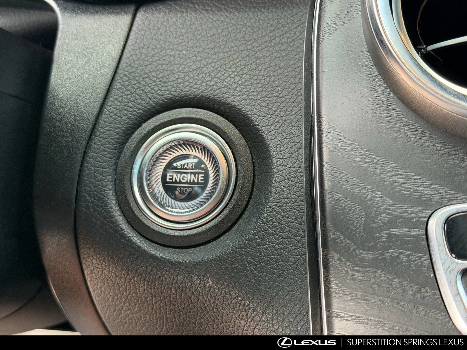 Used 2022 Mercedes-Benz GLC 300 4MATIC image 34