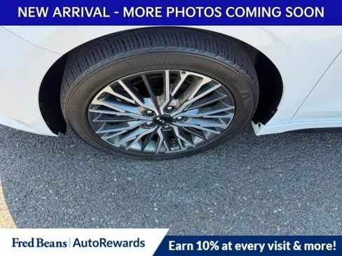 Used 2023 Kia Forte GT-Line w/ GT-Line Technology Package FWD image 4