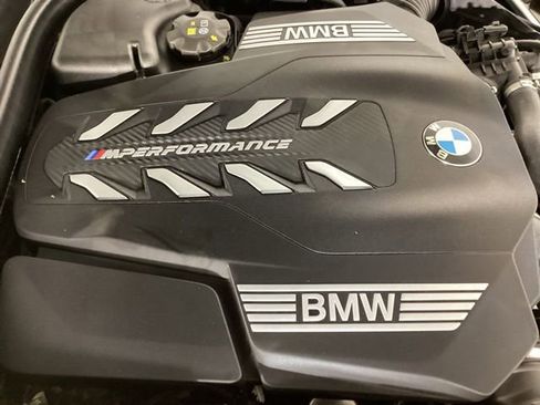 Used 2019 BMW M850i xDrive Coupe w/ M Carbon Exterior Package AWD/4WD image 40
