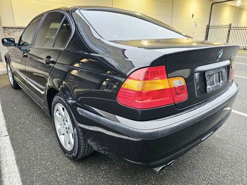 Used 2002 BMW 325xi Sedan AWD/4WD image 3