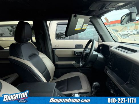 Certified 2023 Ford Bronco Wildtrak AWD/4WD image 8