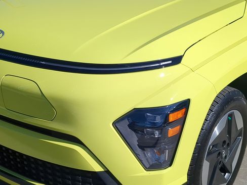 Certified 2024 Hyundai Kona SEL image 12