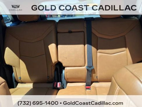 Certified 2024 Cadillac XT5 Premium Luxury w/ LPO, Floor Liner Package AWD/4WD image 19