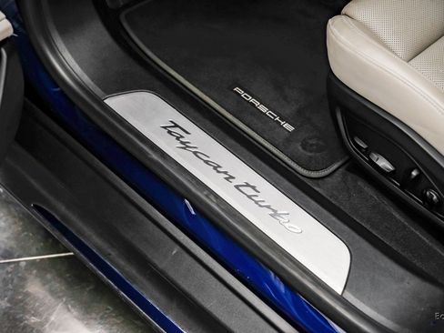 Used 2020 Porsche Taycan Turbo image 37