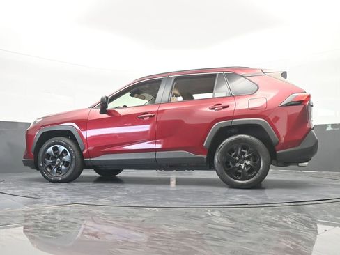 Used 2019 Toyota RAV4 LE image 55