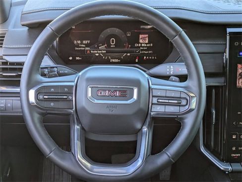 Certified 2025 GMC Acadia Elevation image 18