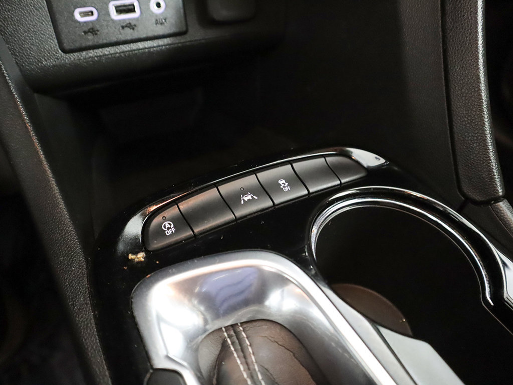 Used 2021 Buick Encore GX Preferred FWD image 37