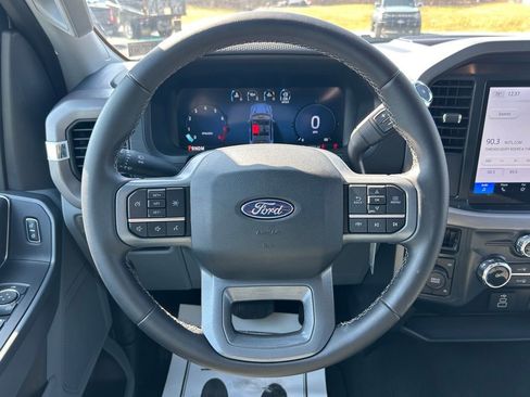 Used 2025 Ford F150 XLT w/ Equipment Group 301A Standard image 4