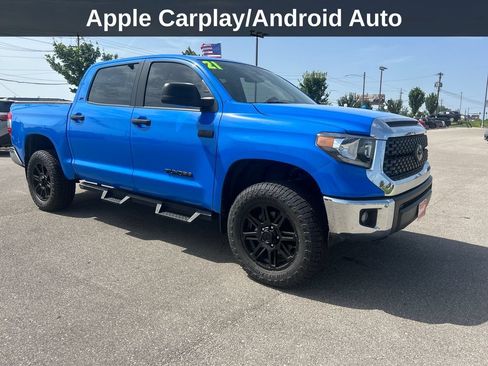 Used 2021 Toyota Tundra SR5 w/ SR5 Leather Package RWD image 9