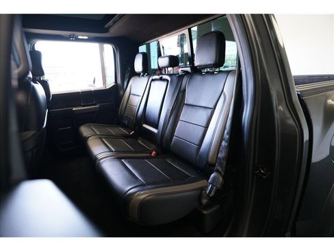 Used 2018 Ford F150 Raptor w/ Equipment Group 802A Luxury image 11