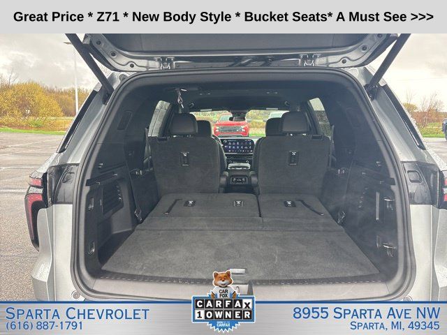 Used 2025 Chevrolet Traverse Z71 AWD/4WD image 28