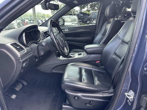 Used 2021 Jeep Grand Cherokee Limited AWD/4WD image 16