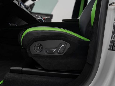 Used 2024 Lamborghini Urus Performante image 20