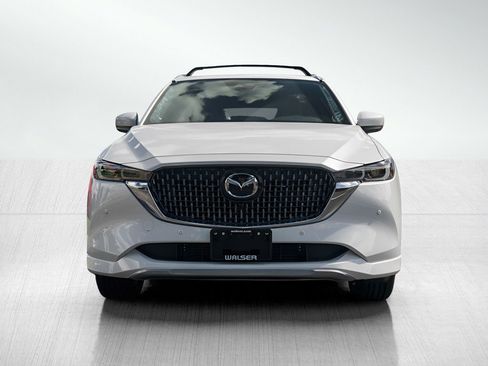 New 2025 MAZDA CX-5 Signature image 2