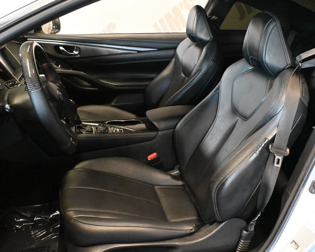 Used 2018 INFINITI Q60 3.0t Luxe RWD image 13