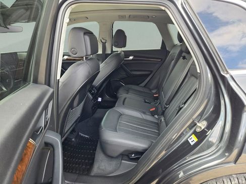 Used 2020 Audi Q5 2.0T Premium Plus w/ Premium Plus Package image 24