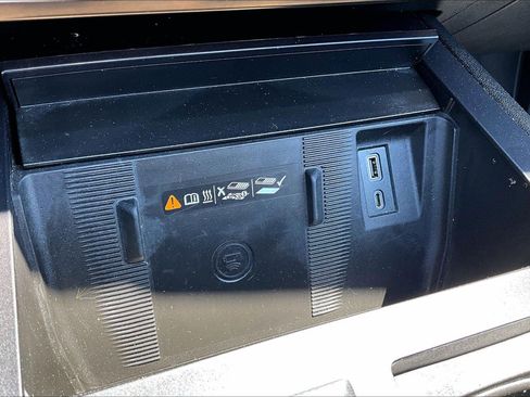 Used 2024 GMC Hummer EV 3X AWD/4WD image 31