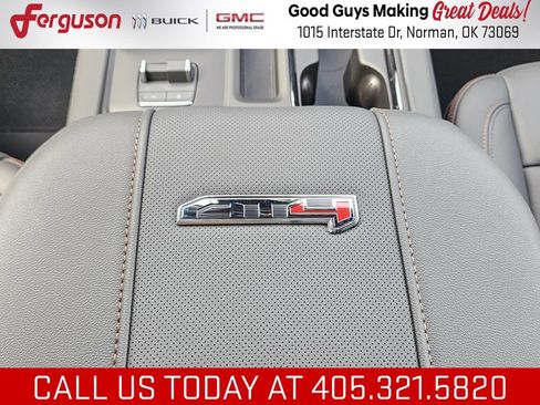 New 2026 GMC Sierra 2500 AT4 w/ AT4 Premium Plus Package AWD/4WD image 36