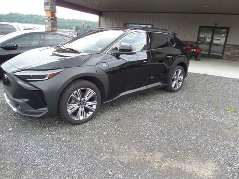 Used 2023 Subaru Solterra AWD image 1