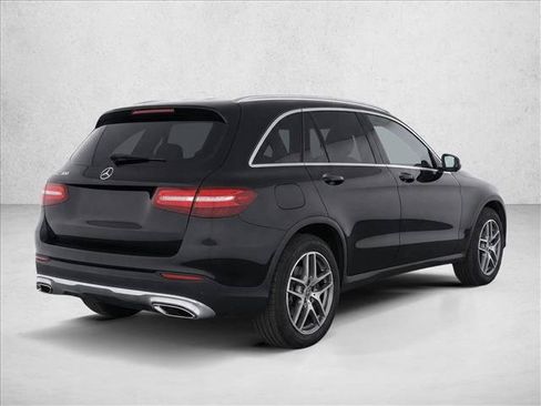 Used 2019 Mercedes-Benz GLC 300 image 7