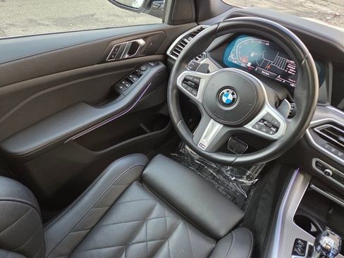 Used 2023 BMW X5 xDrive40i w/ Executive Package image 25