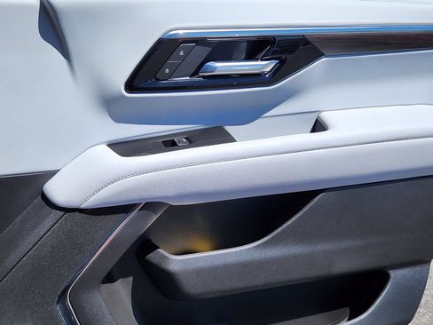 New 2026 Chevrolet Tahoe Premier AWD/4WD image 15
