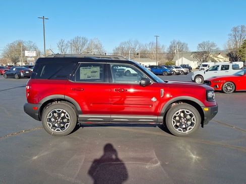 New 2025 Ford Bronco Sport Outer Banks w/ Outer Banks Tech Package+ image 21