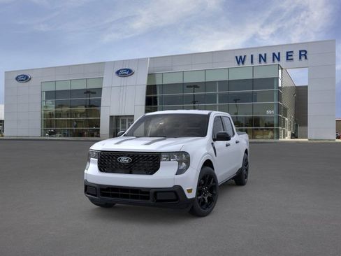 New 2025 Ford Maverick XLT w/ Black Appearance Package image 2