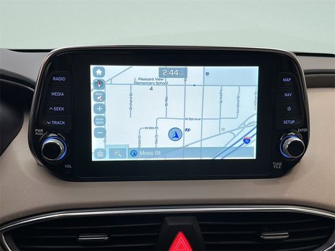 Used 2020 Hyundai Santa Fe Limited image 26