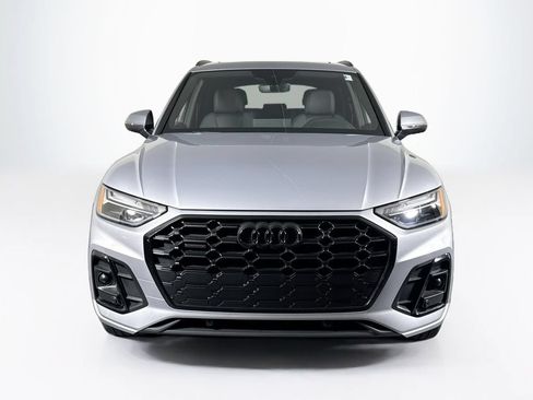 Used 2025 Audi Q5 2.0T Premium w/ Convenience Plus Package AWD/4WD image 8