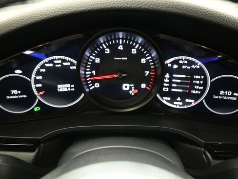 Used 2019 Porsche Cayenne AWD/4WD image 13
