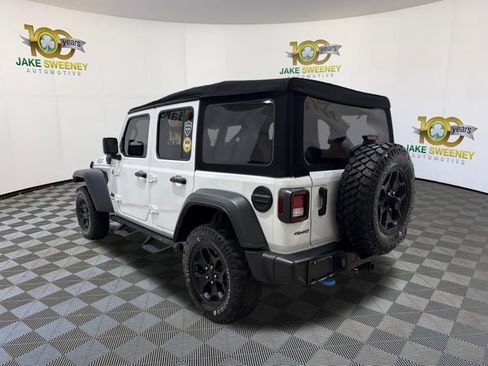 Used 2023 Jeep Wrangler Unlimited w/ Cold Weather Group AWD/4WD image 7