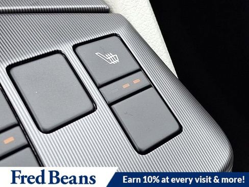 New 2026 Kia Sportage EX w/ EX Panoramic Sunroof Package image 16